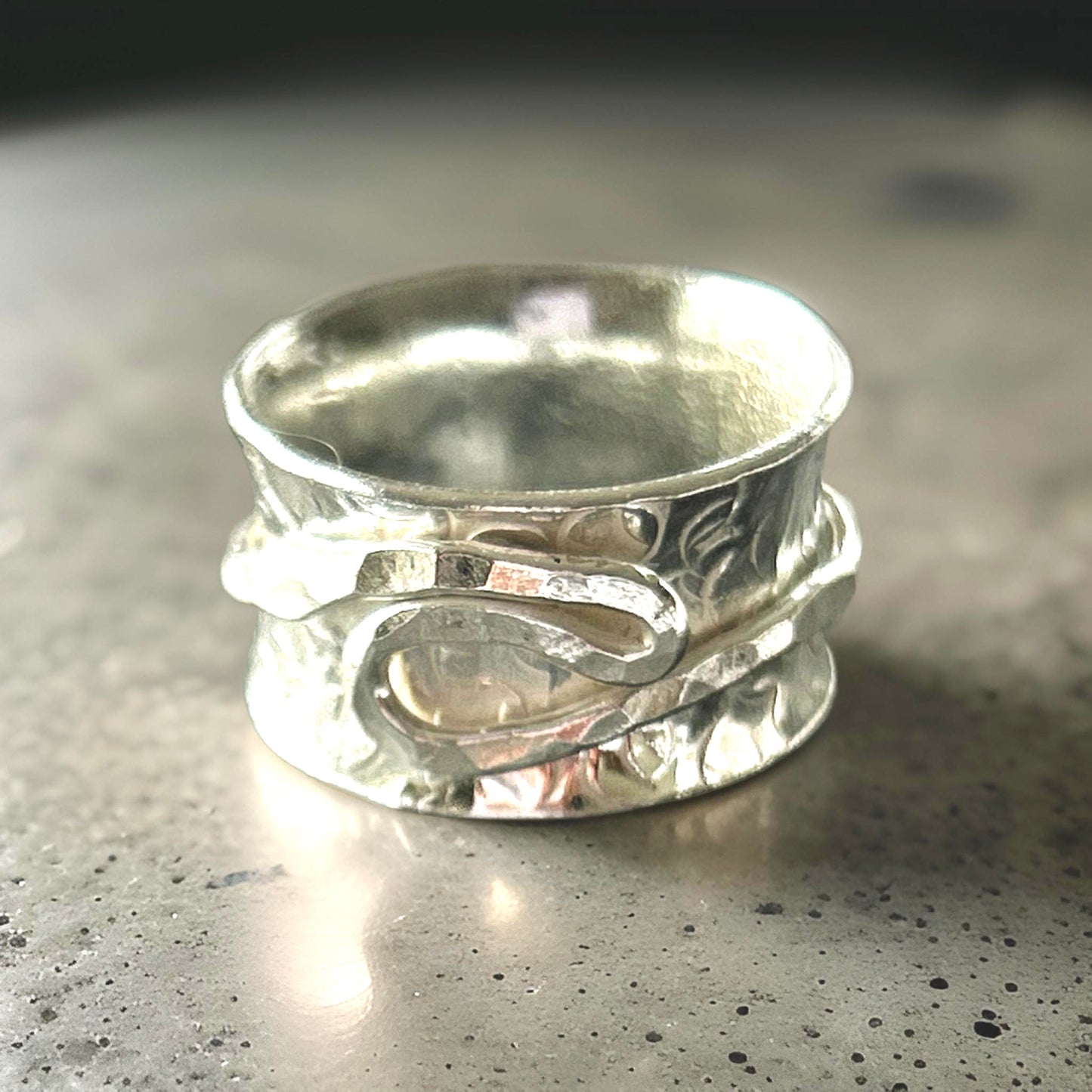 Wave Spinner Ring